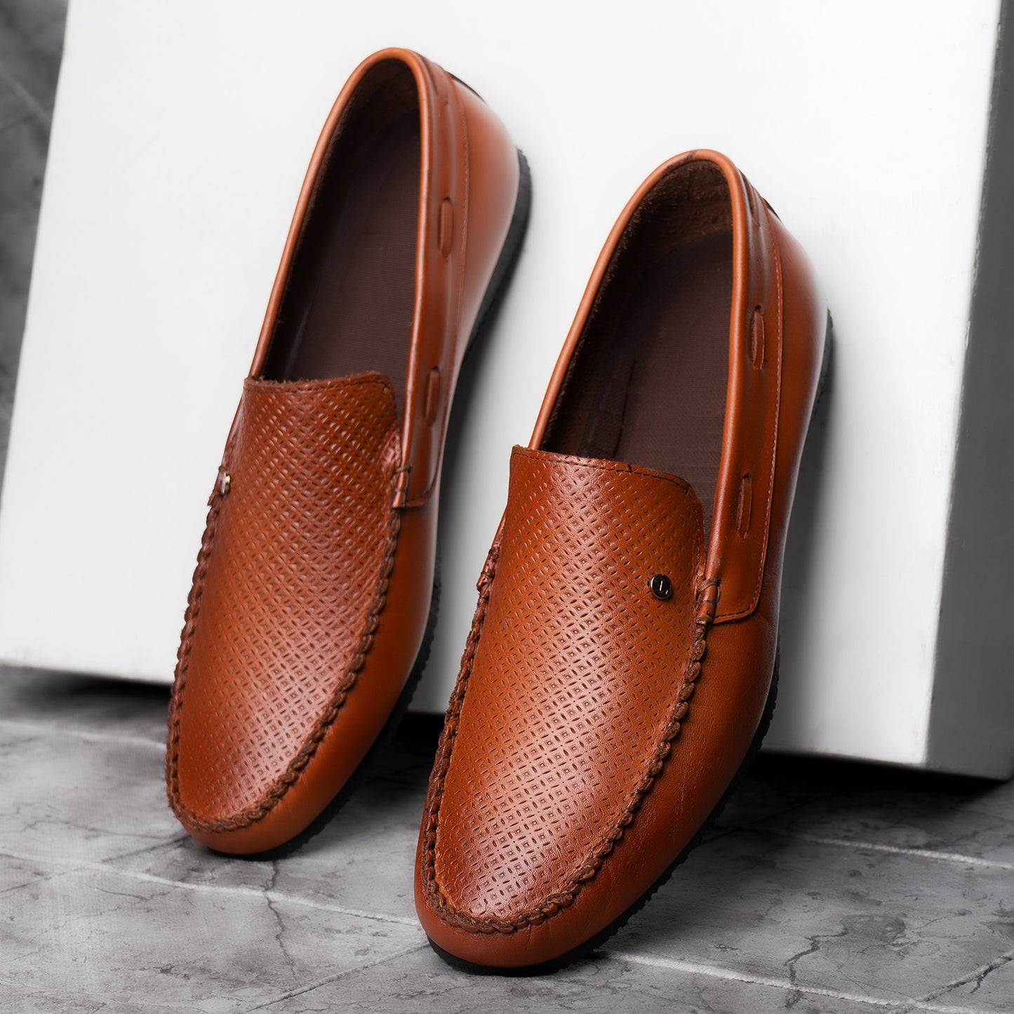 Loafer M12 Classic