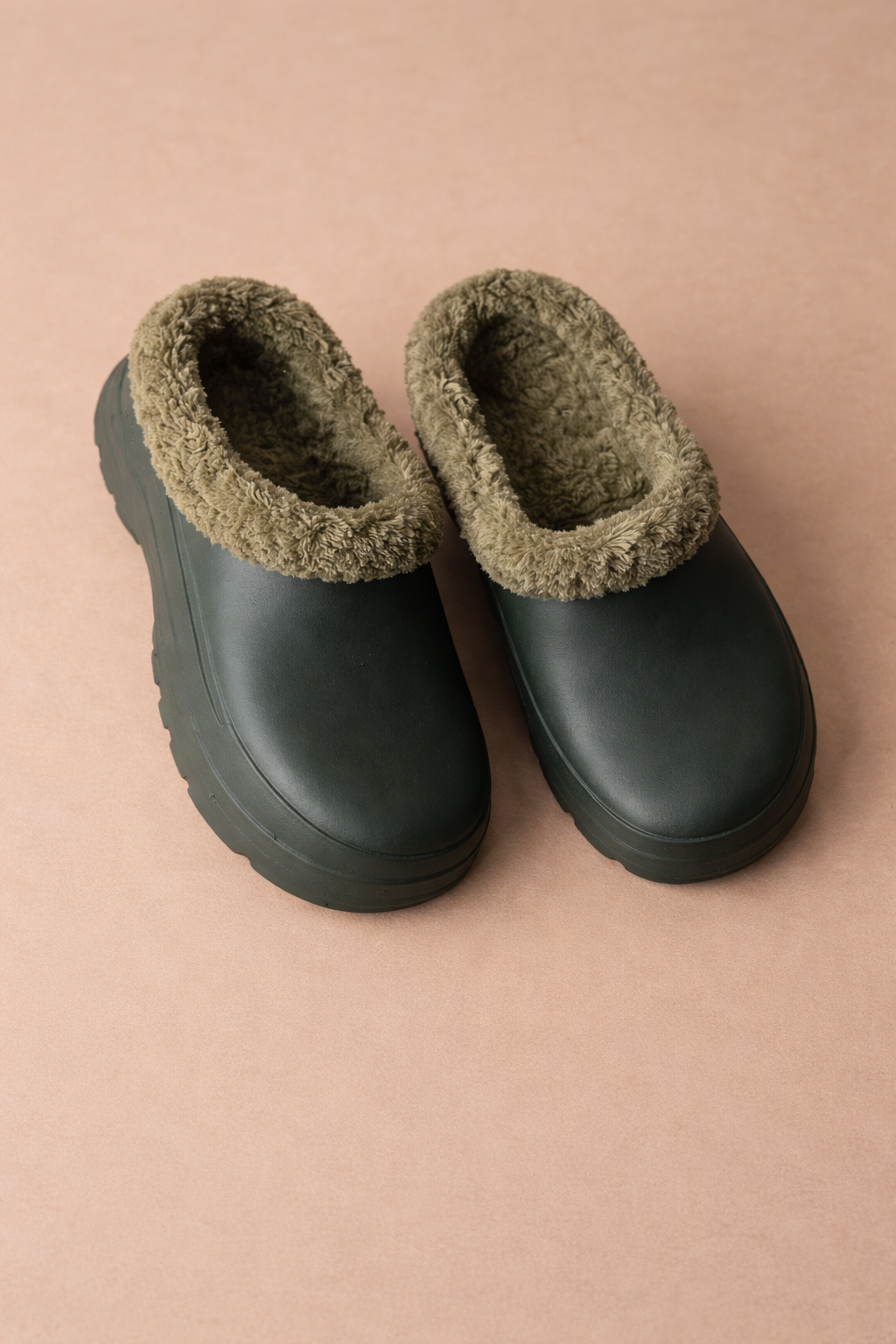 Soft Velvet Slipper (a30)