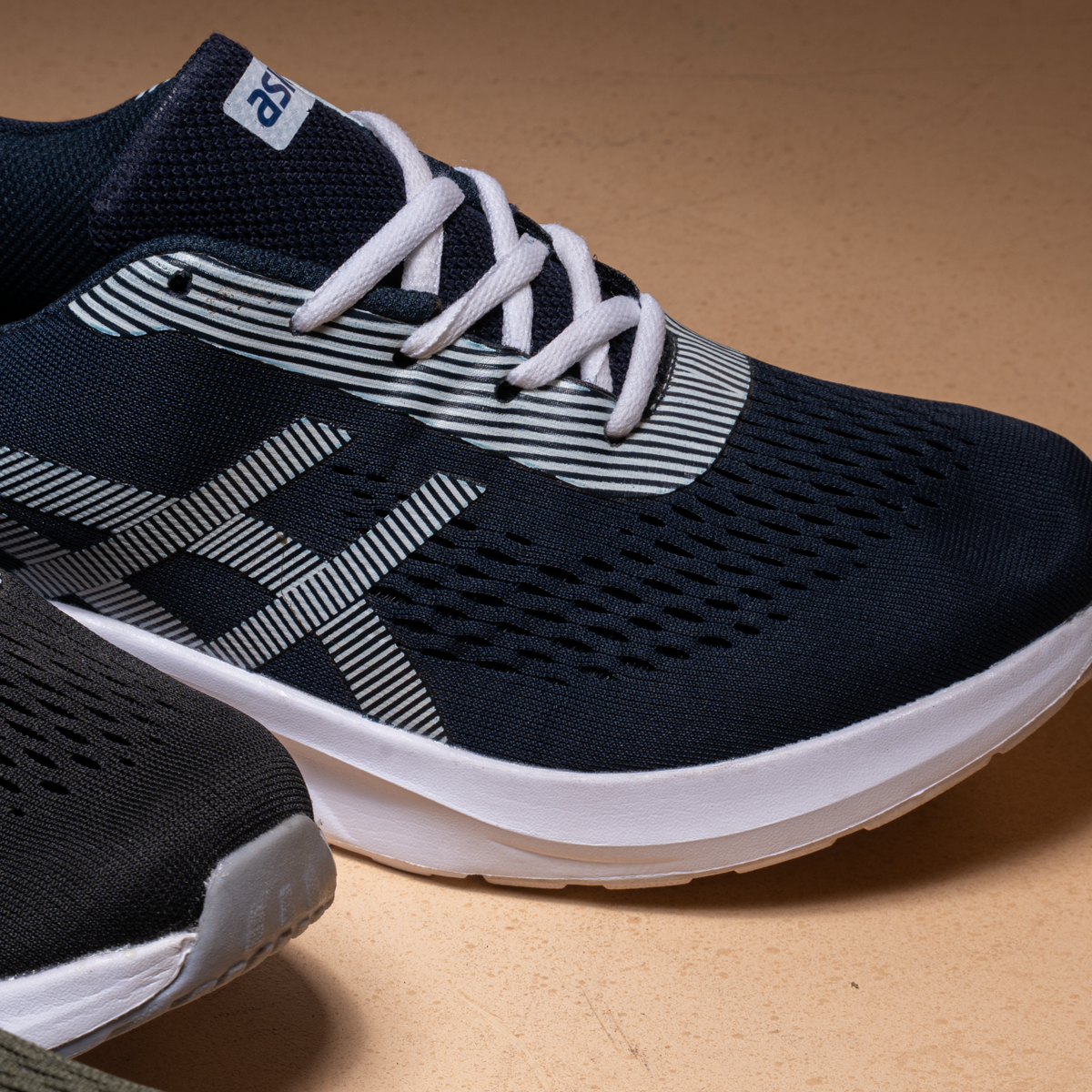 ASICS Lan1