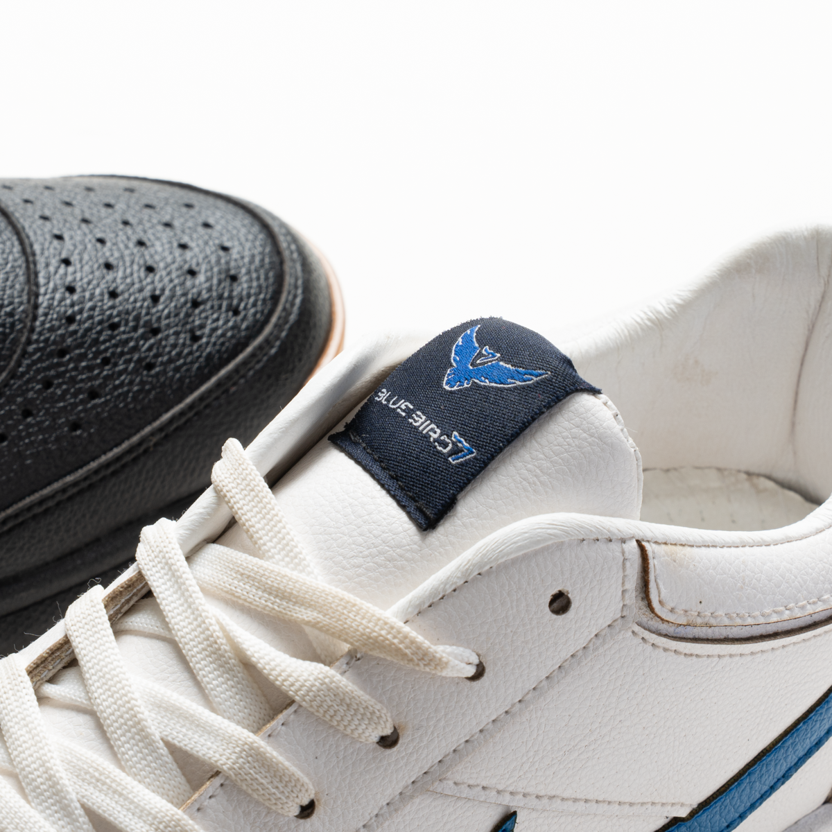NK BL10 Sneakers – Motion Fit
