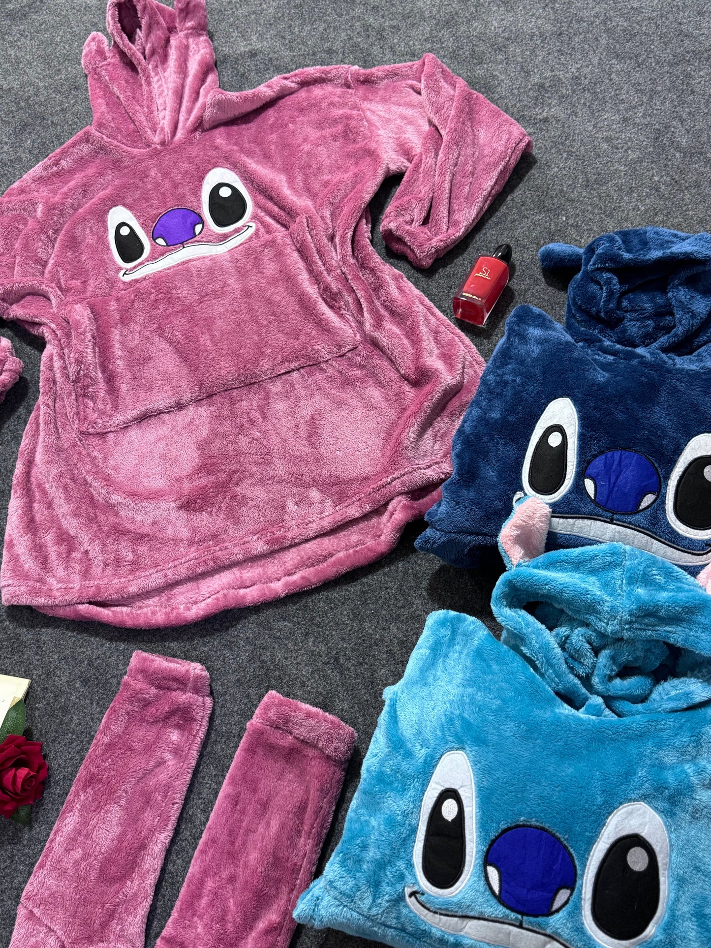 Unisex Blanket Stitch