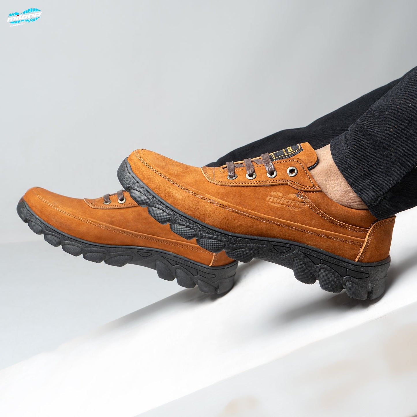 Chamois Suede Boots – M6