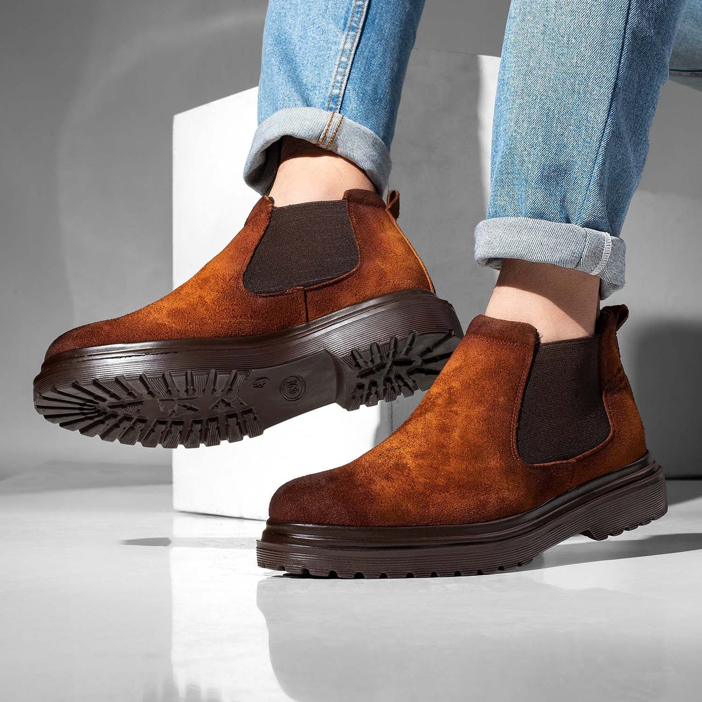 Chamois Suede Half Boots – M18