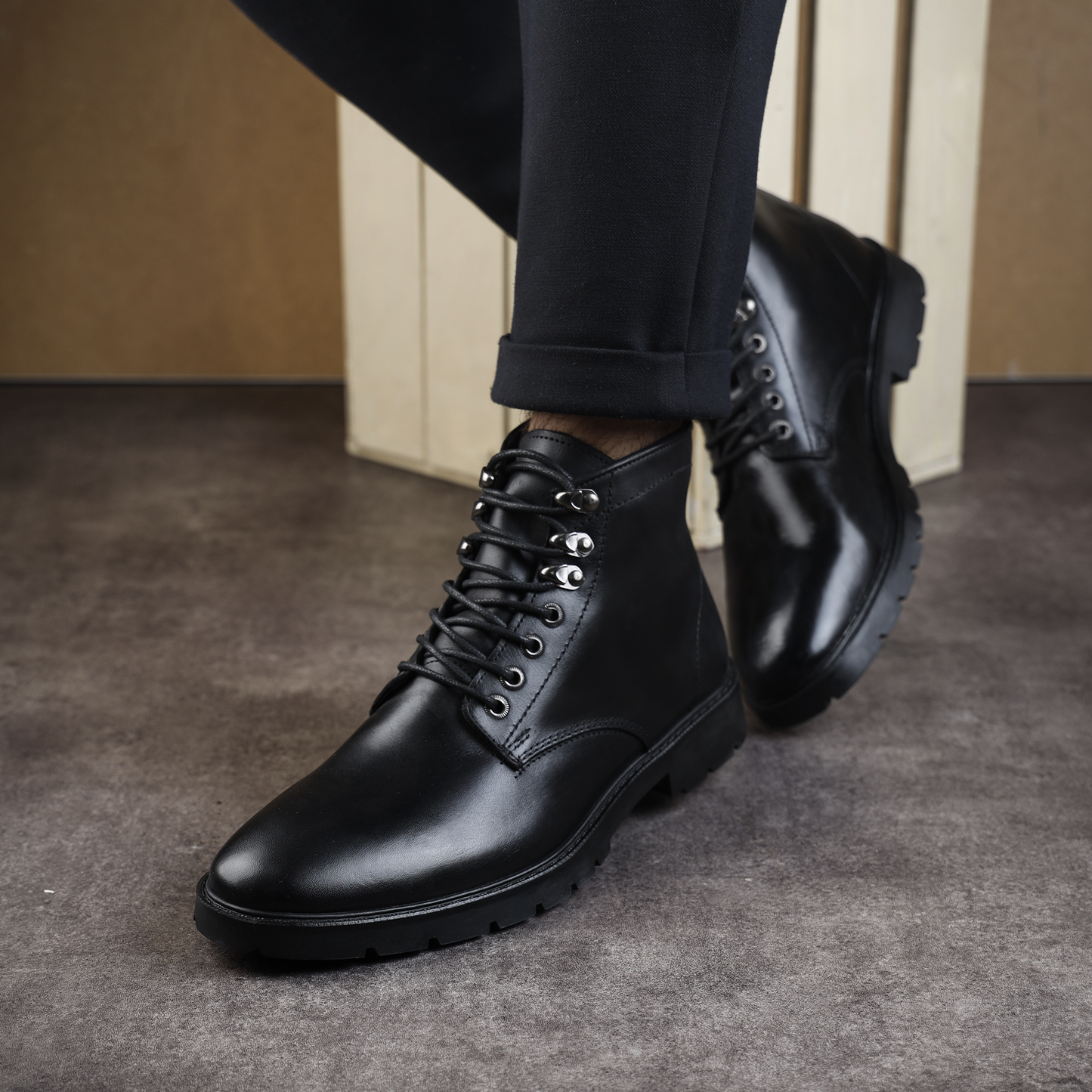 Leather M28 Premium Shoes