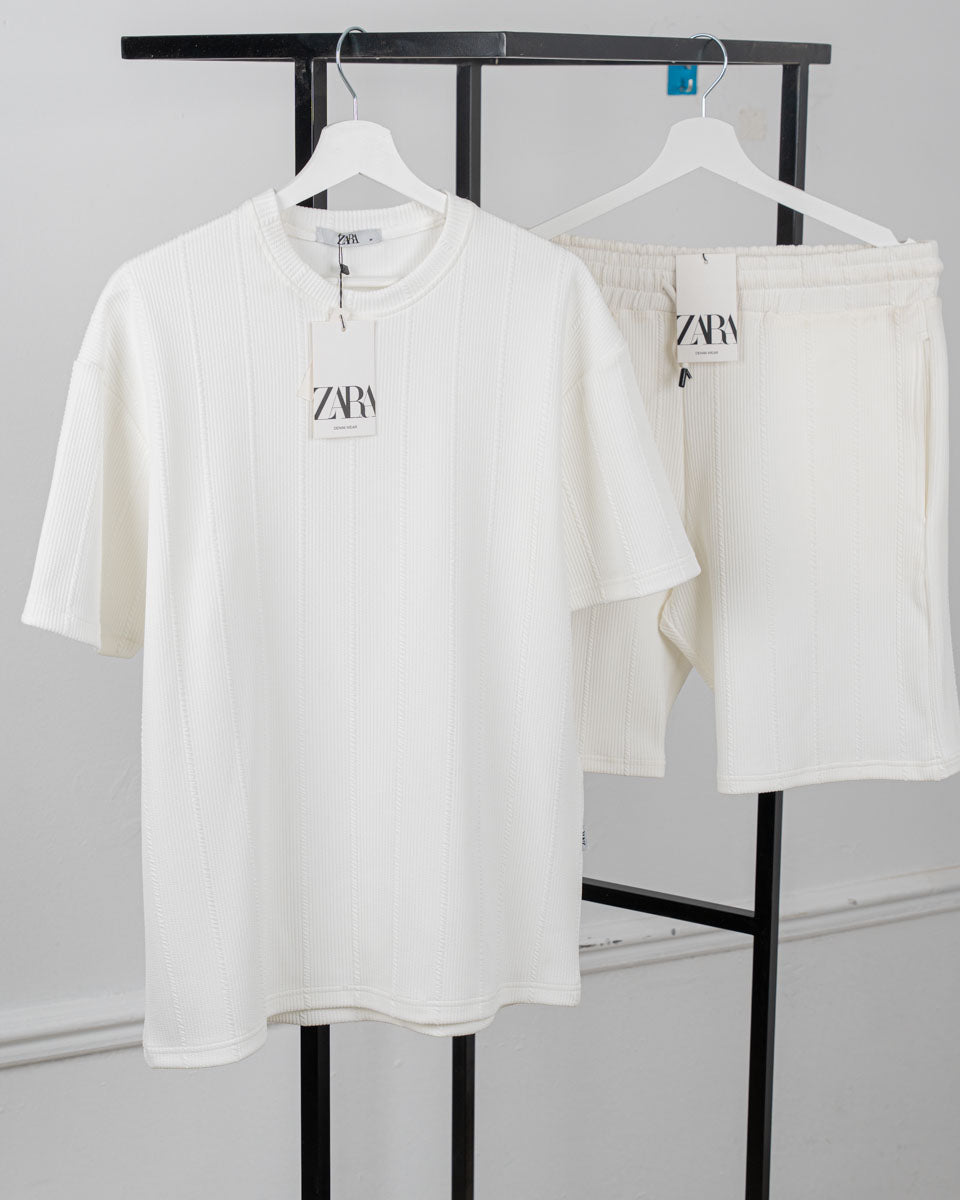 Zara Jakar Short Suit