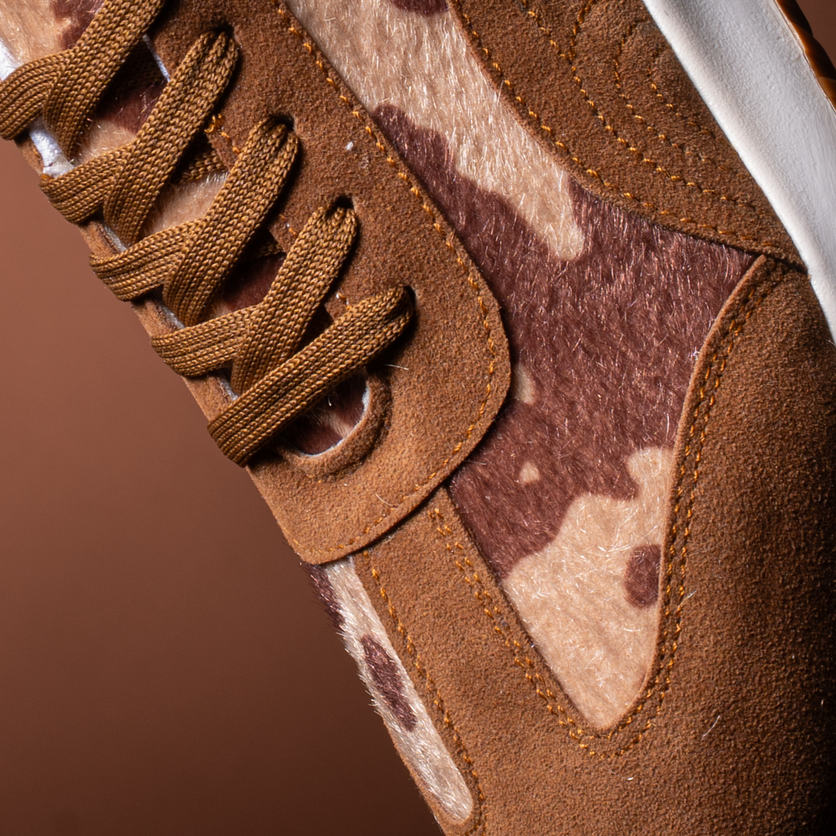 EMA2 Sneakers – Cow Pattern
