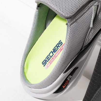 Men Skechers- Slip-On