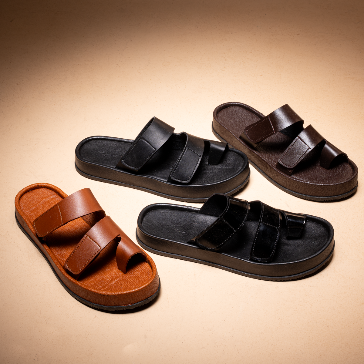 BO16 Leather Slippers