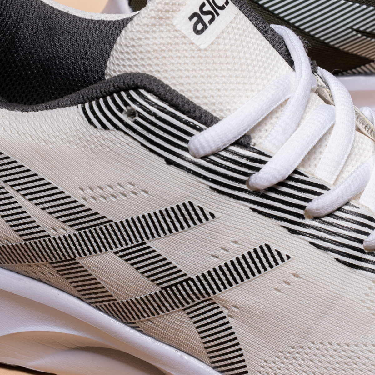 ASICS Lan1