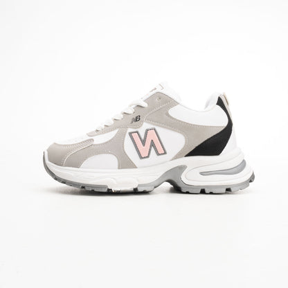 NB Women Sneaker