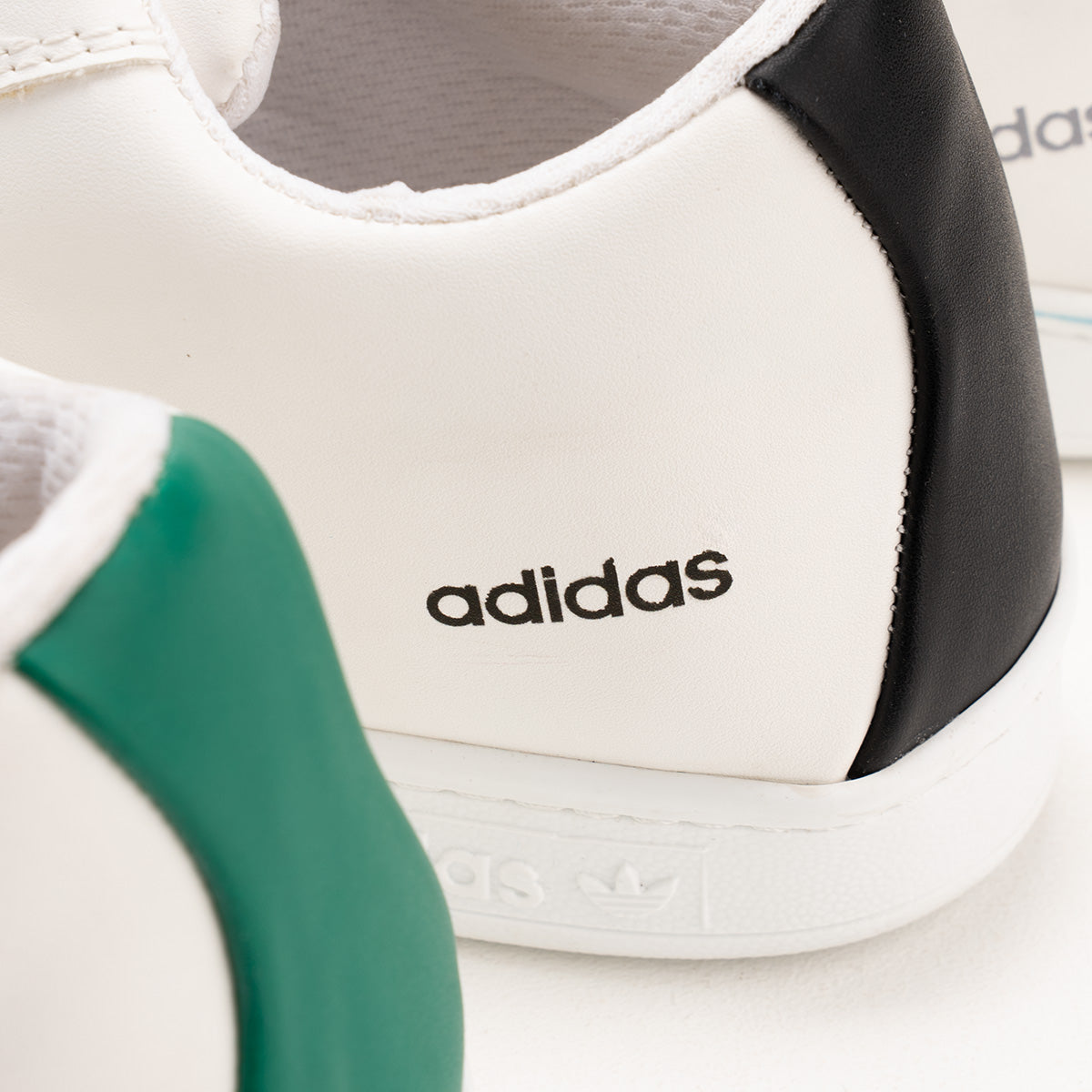A.D3 Lines Sneaker FL20
