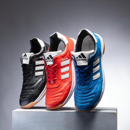 AD Mundial Sneakers.