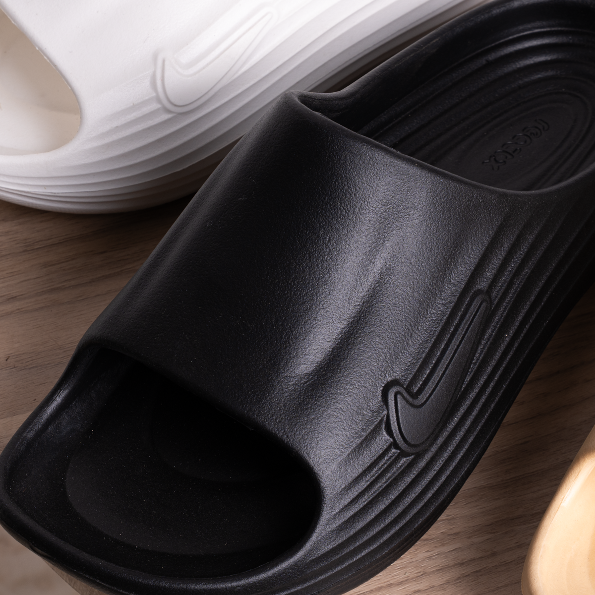 NK React X Slipper Comfort Men