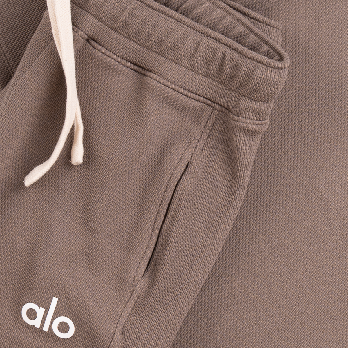 ALO Suit – COU3