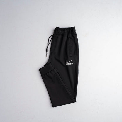 NIKE Sweatpant