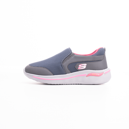 Prime Care Women Skechers