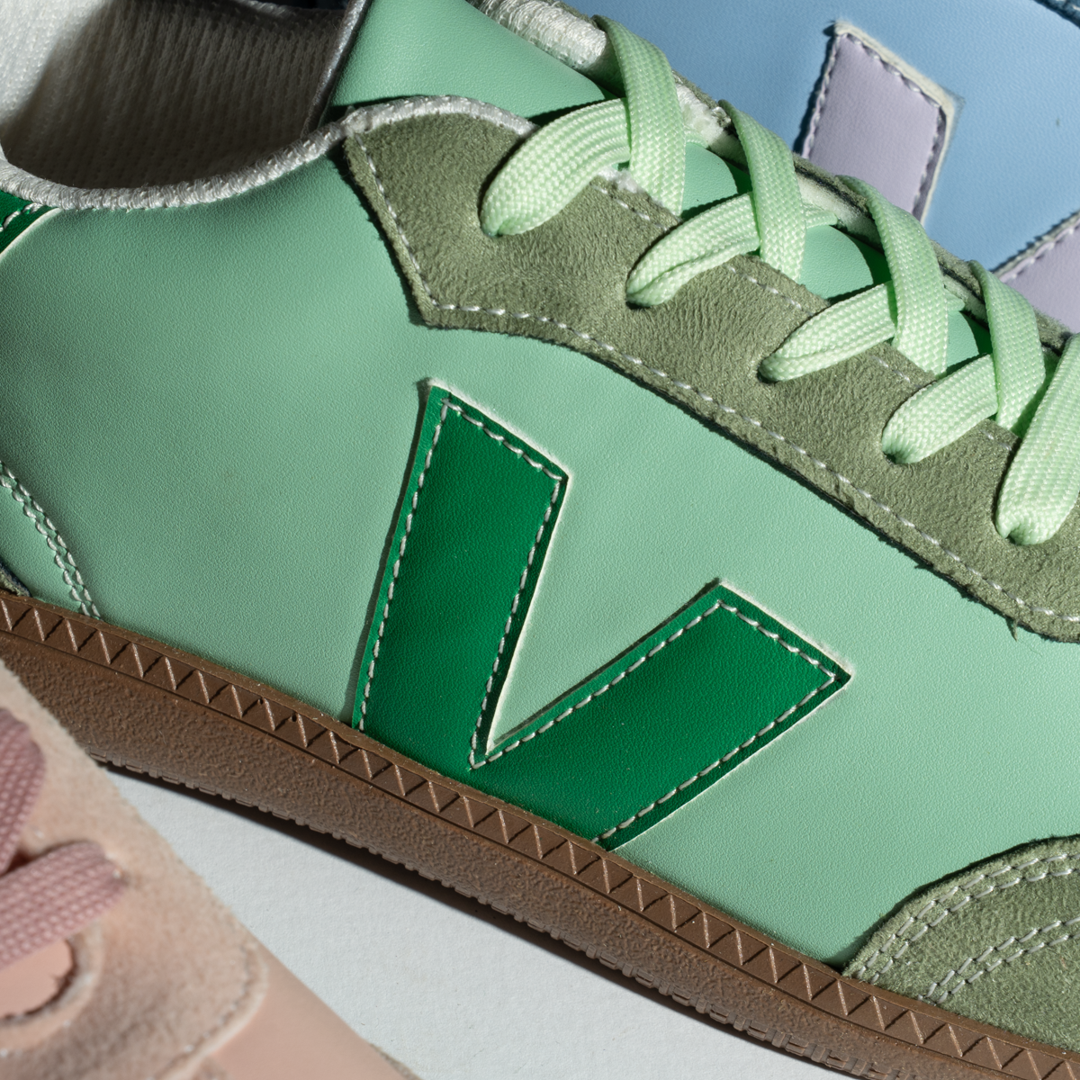 Veja 2 Sneakers