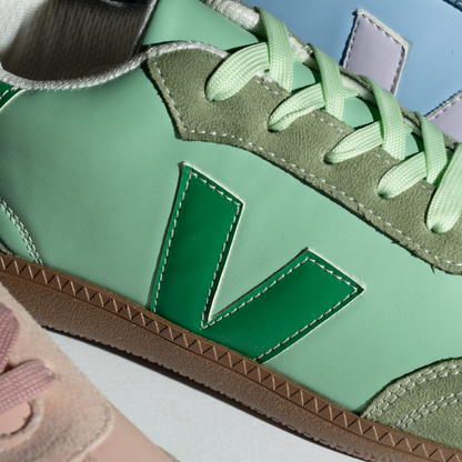 Veja 2 Sneakers