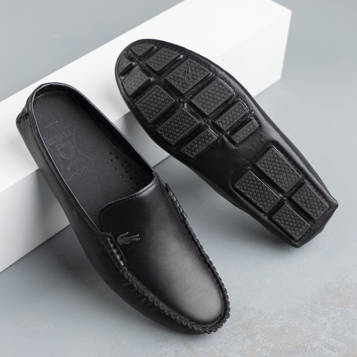 LACOSTE Slip-On